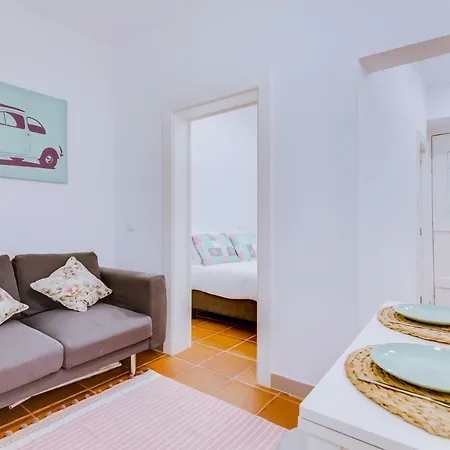 Casa Da Saudade, A Cozy In Alfama Apartment