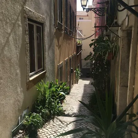 Апартаменты Casa Da Saudade, A Cozy In Alfama *